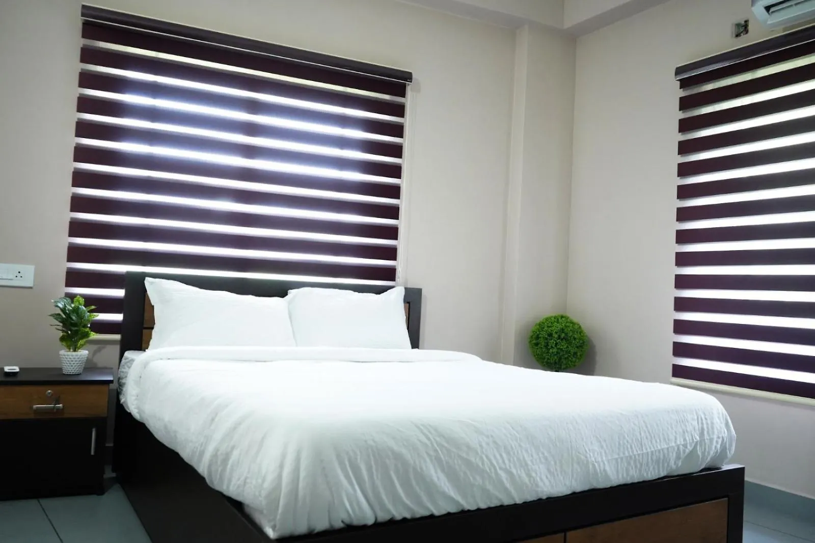 Eagle Nest Residency Hotel Perintalmanna