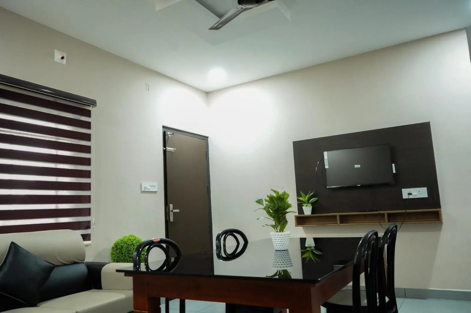 Eagle Nest Residency Hotel Perintalmanna